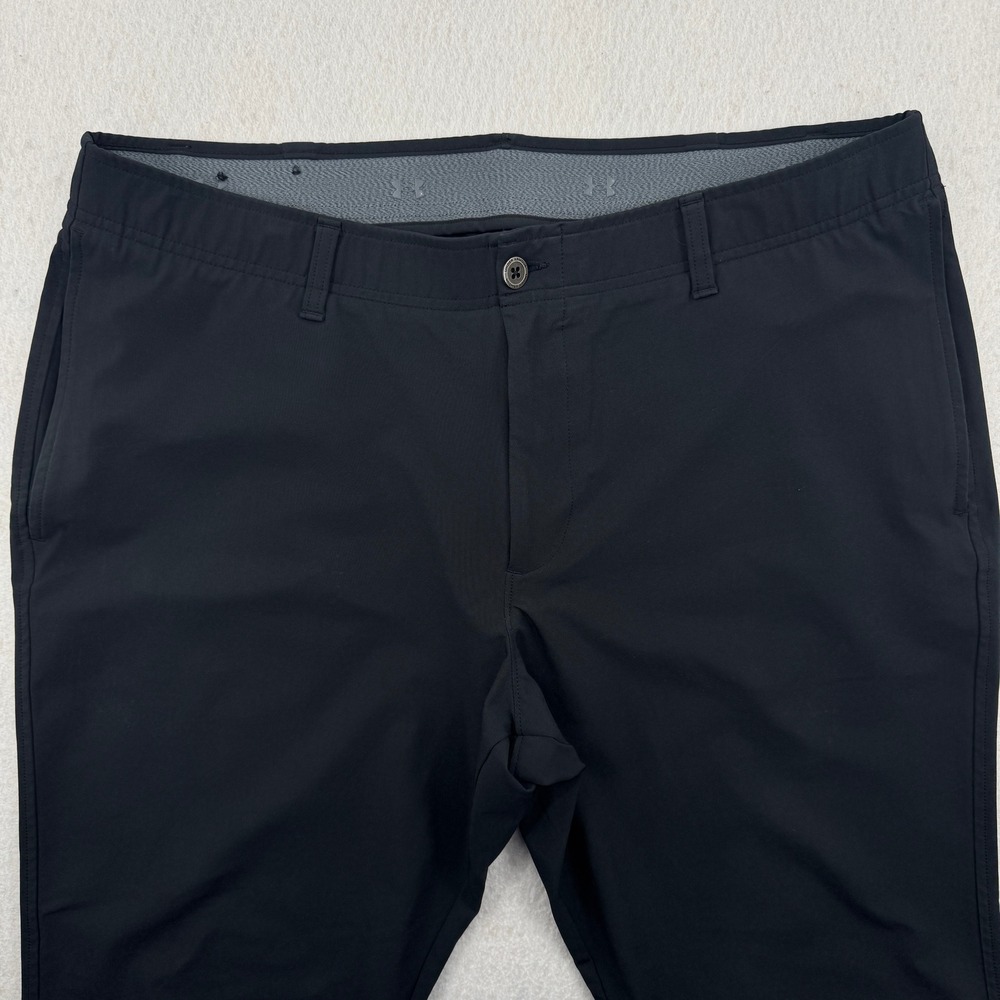 Under Armour Mens 38x30 Loose Fit Jogger Pants Black Golf Athleisure Tapered Leg